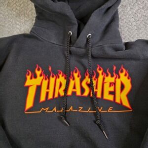 Thrasher Flame Logo Hoodie Black Pullover Skate Streetwear Small Fits M